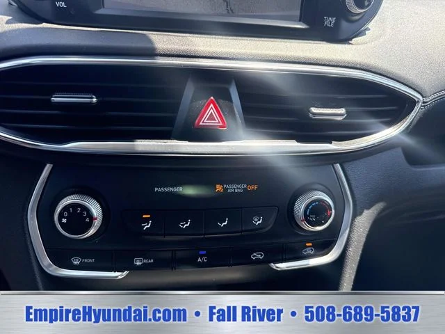 Used 2020 Gray Hyundai SE image 21