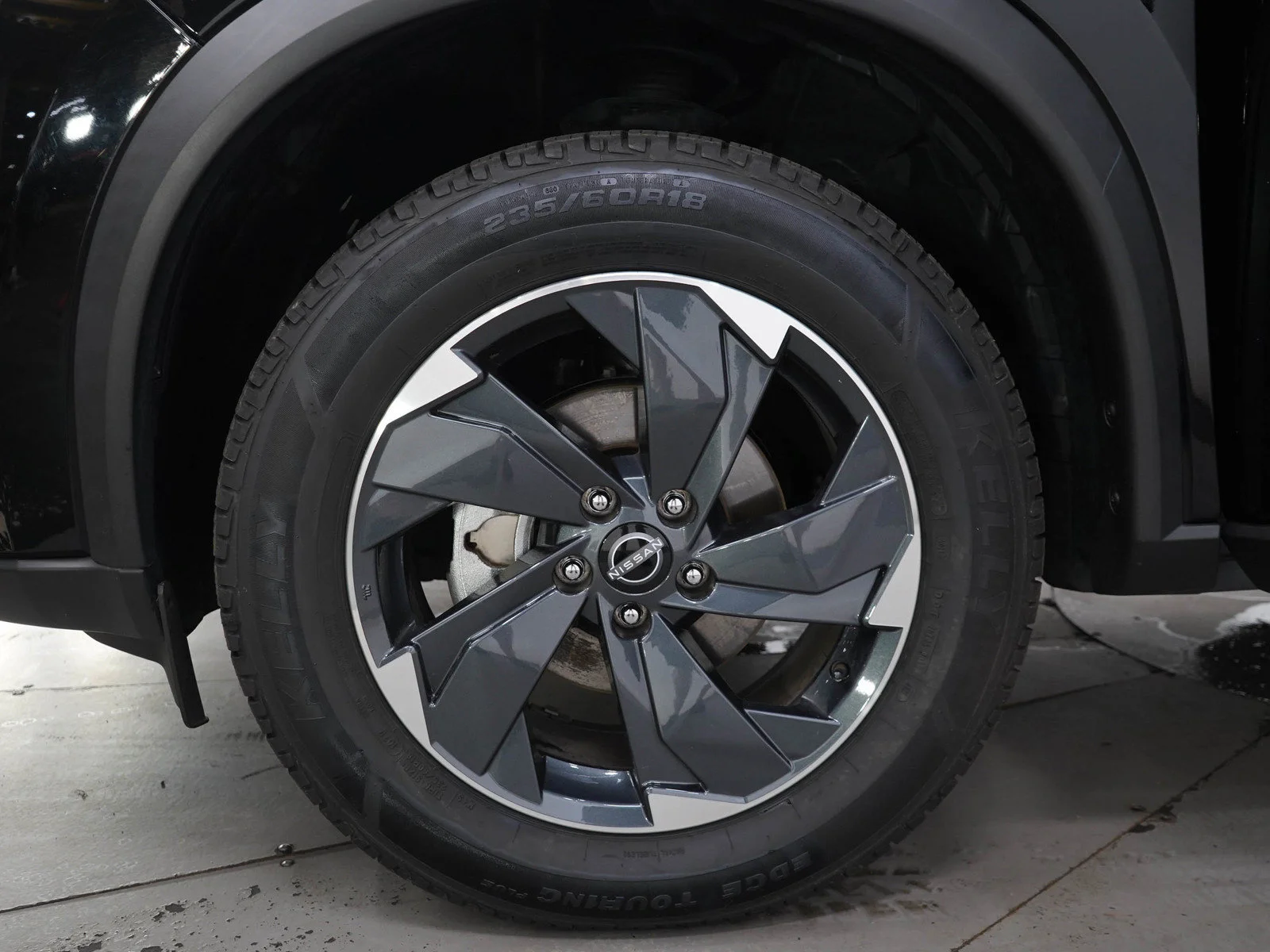 Used 2024 Super Black Nissan SV image 30