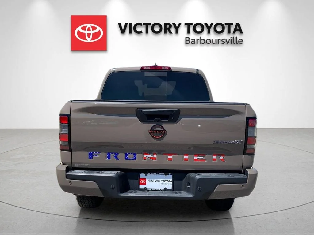 Used 2023  Nissan PRO-4X image 4
