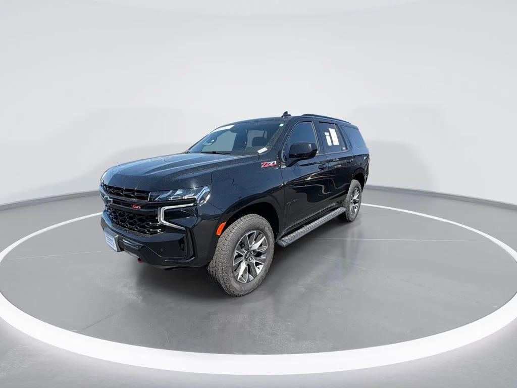 Used 2024 Black Chevrolet Z71 image 4