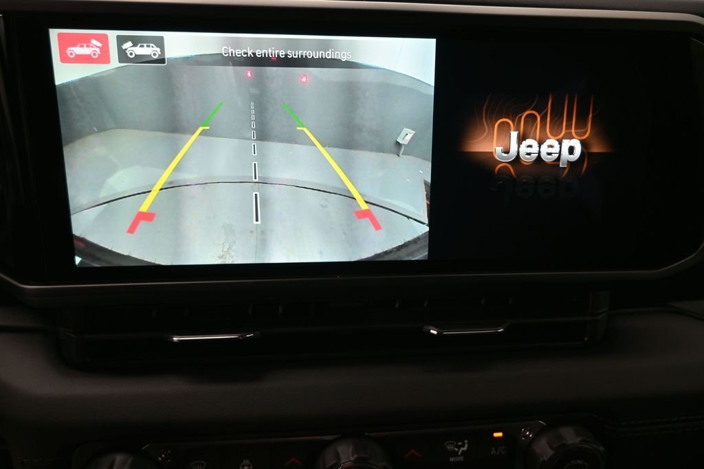 New 2026 Black Clear-Coat Exterior Paint Jeep Sahara image 32