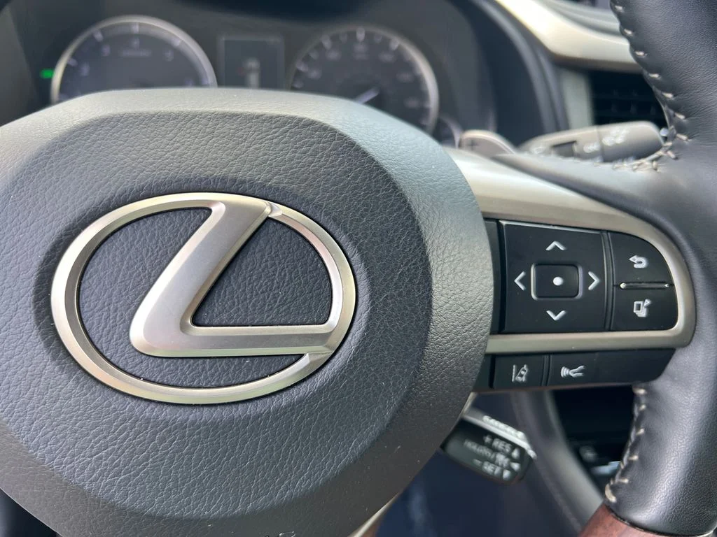 Used 2020 Silver Lexus 350 image 30