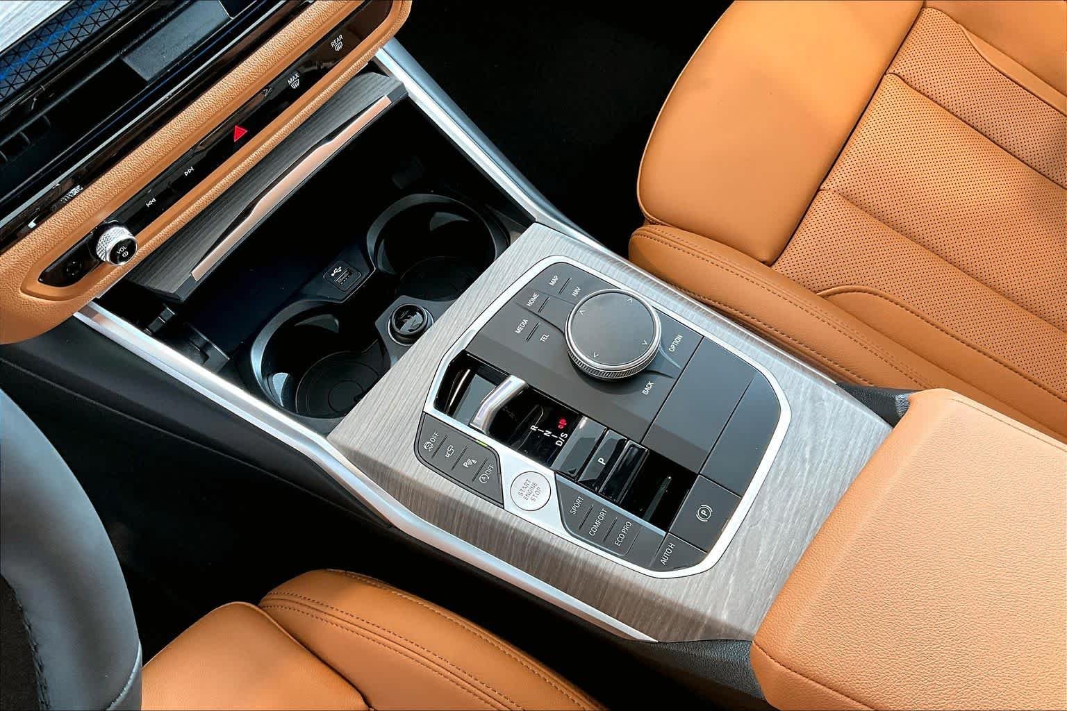 New 2026 Tanzanite Blue II Metallic BMW 330i NA image 8