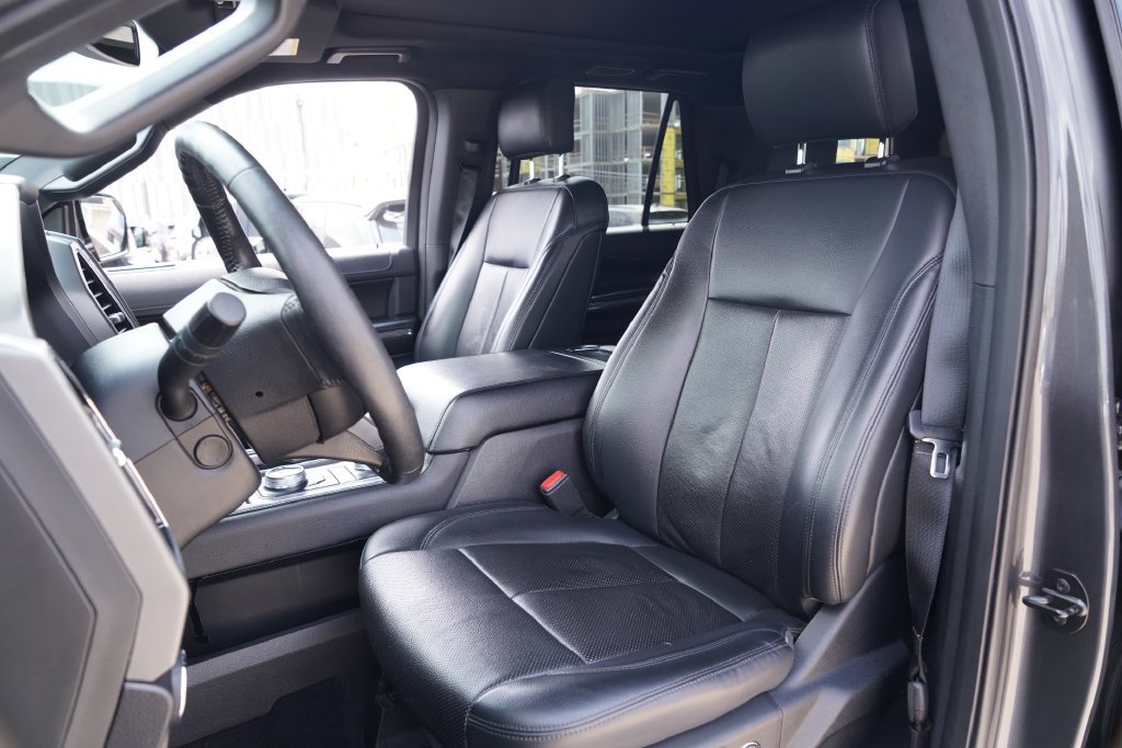 Used 2019 Magnetic Ford XLT image 10