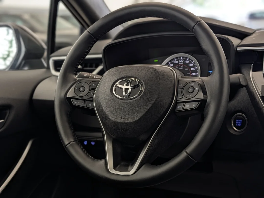 Used 2022 Blue Toyota SE - - 2.0L 4-Cyl - CVT Auto - Hatchback - Power Group & More! image 15