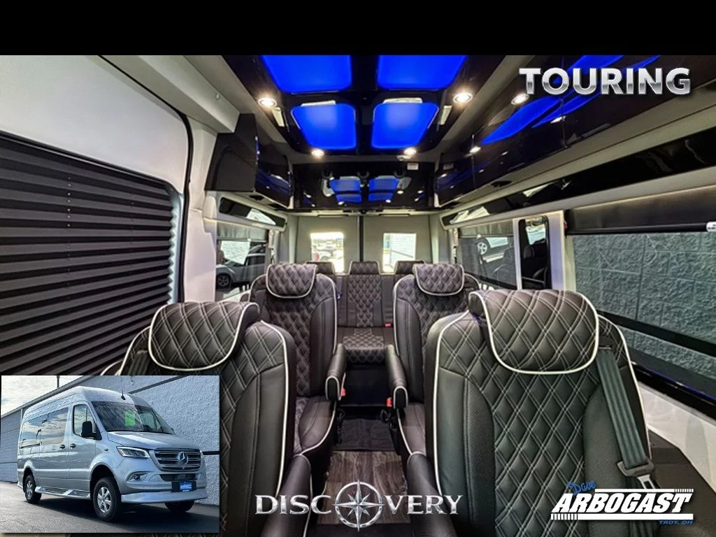 New 2027 Silver Mercedes-Benz Discovery Touring image 1