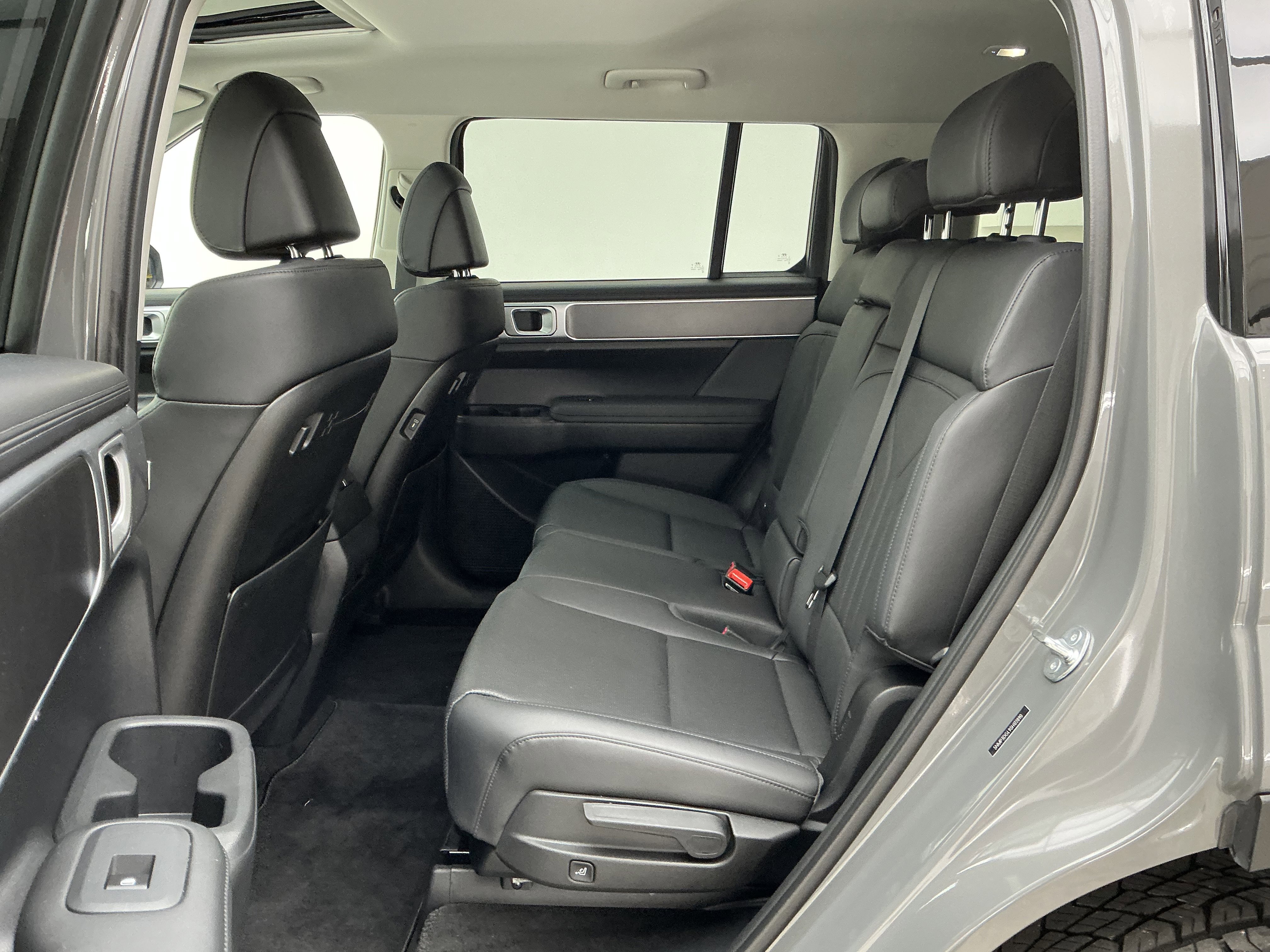 2025 Hyundai Santa Fe XRT - Photo 19