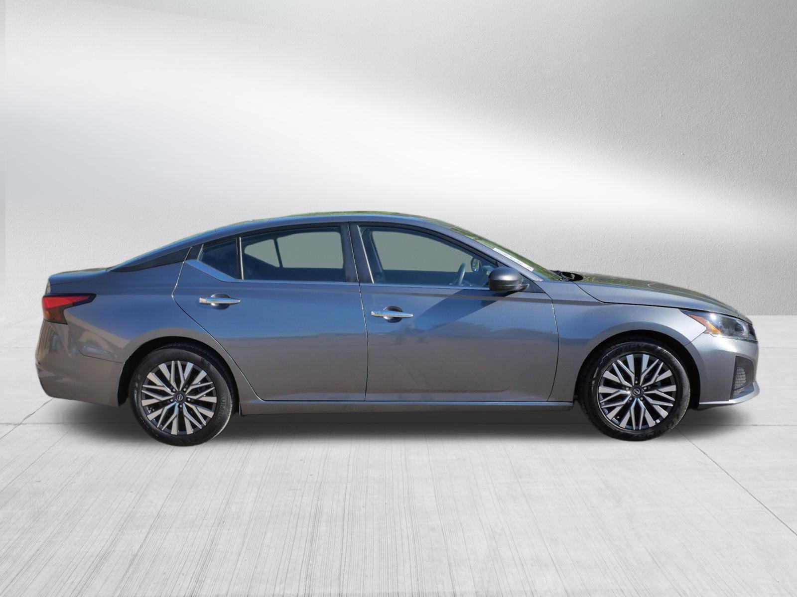 Used 2025 Gun Metallic Nissan SV image 8