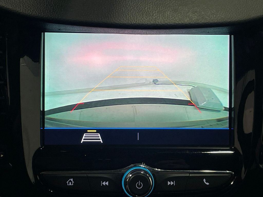 Used 2021 Gray Chevrolet LT image 4