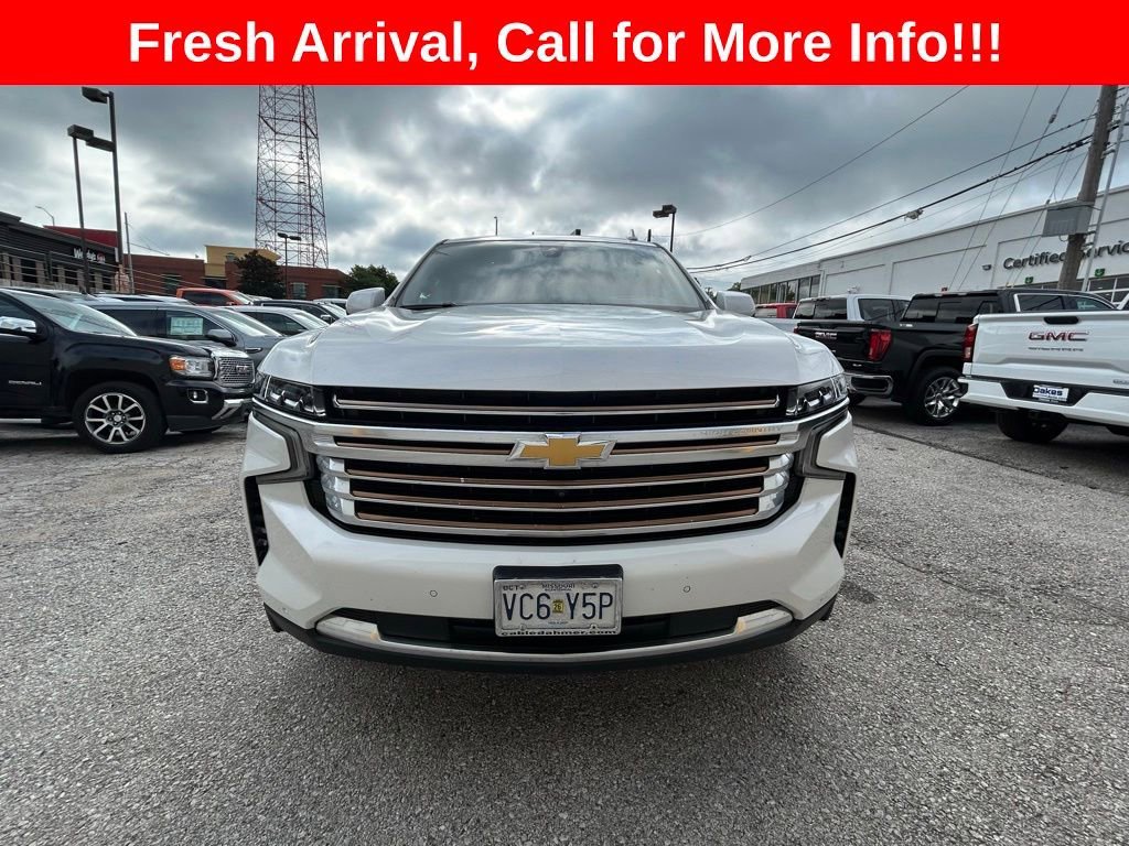 Used 2022 Chevrolet Tahoe High Country with VIN 1GNSKTKLXNR303339 for sale in Kansas City