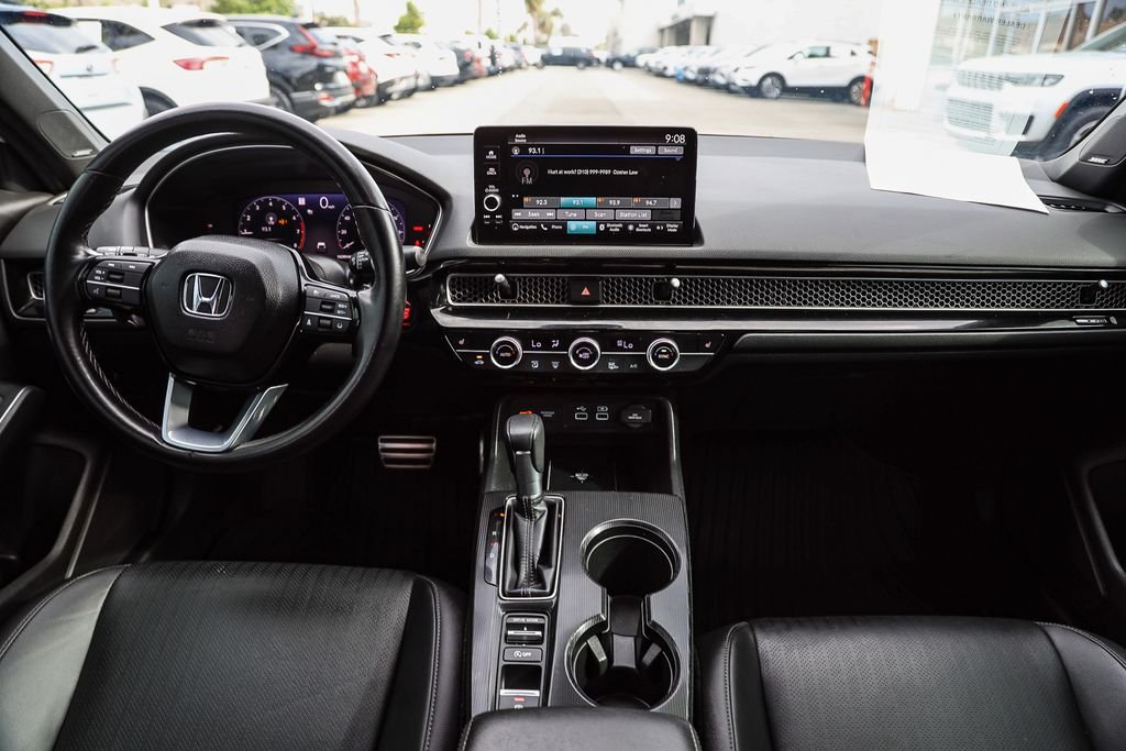 2024 Honda Civic Hatchback Sport Touring - Photo 12