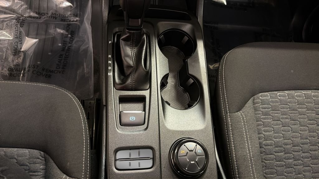 Used 2025 Gray Ford XL image 21