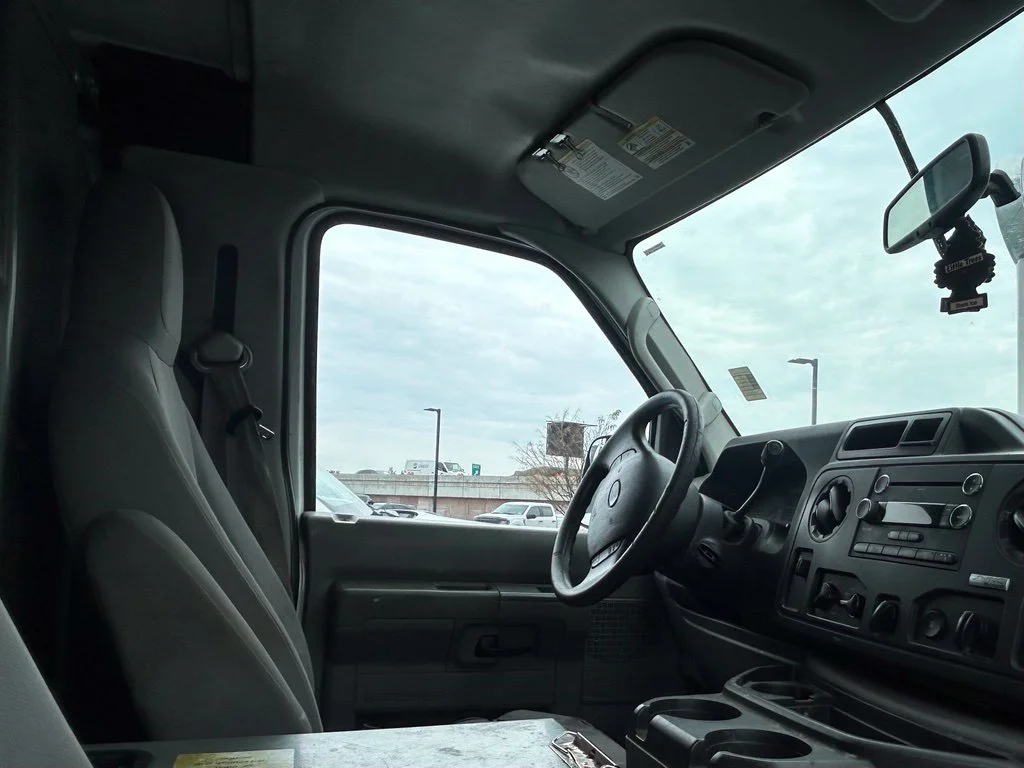 Used 2013 Oxford White Ford Commercial image 12