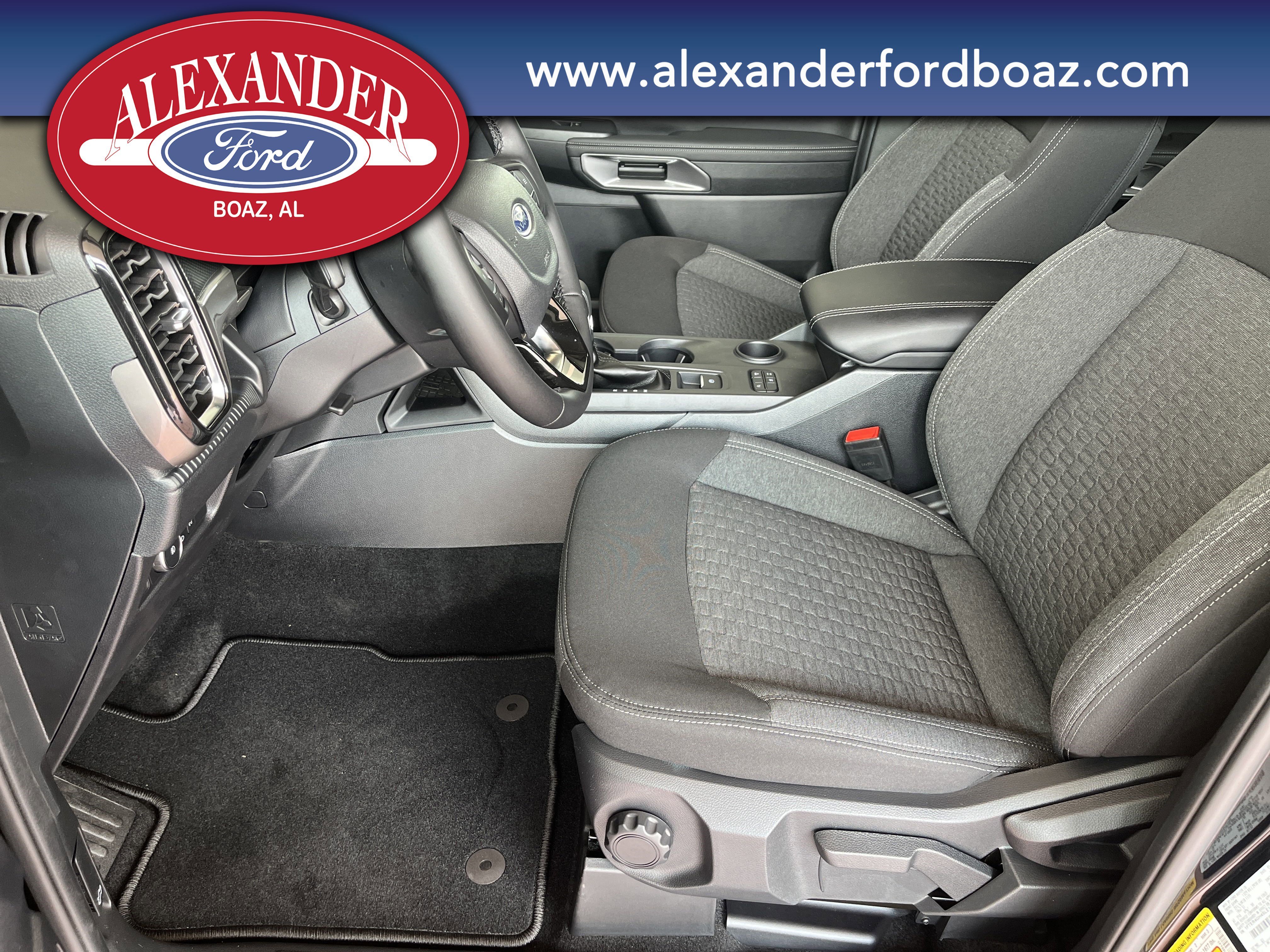 2025 Ford Ranger XLT - Photo 11