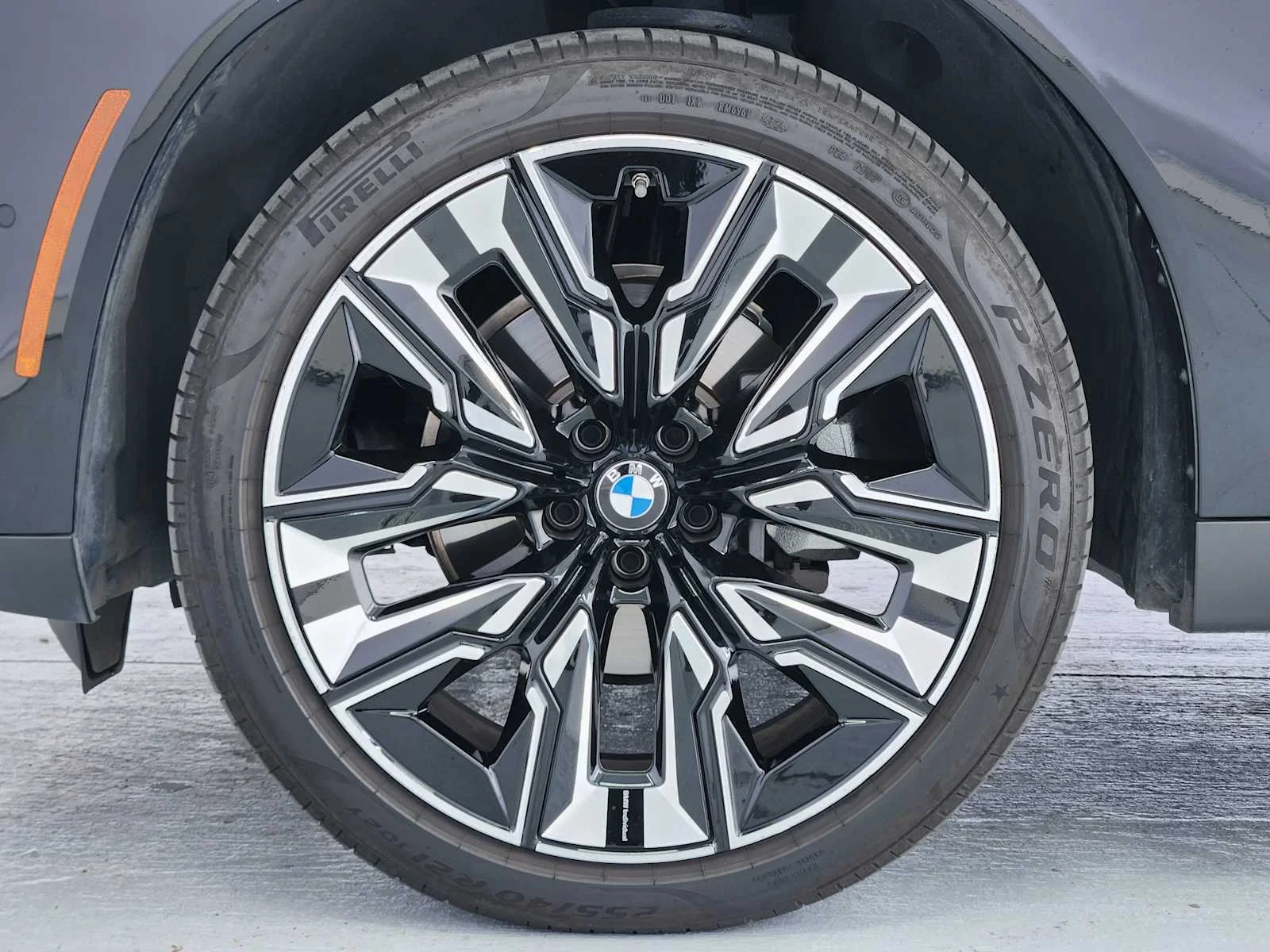 Certified Used 2025 Black Sapphire Metallic BMW 30 xDrive image 7