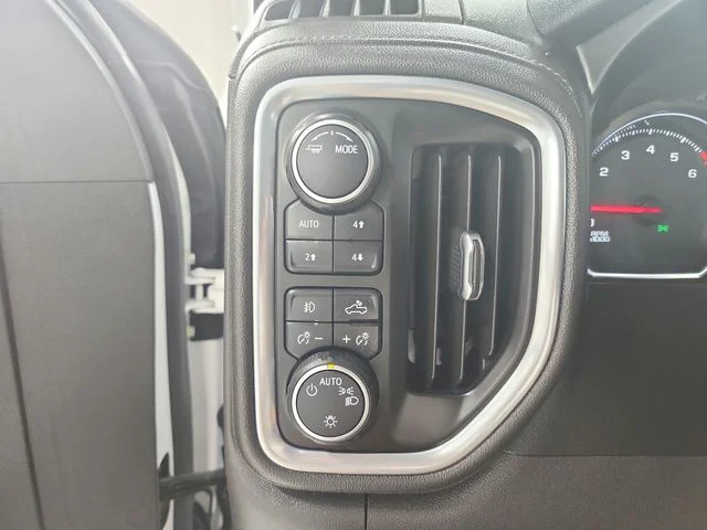 Used 2021 White Chevrolet LT Trail Boss image 24