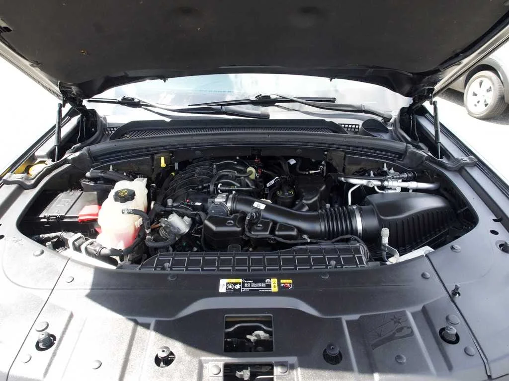 Certified Used 2022 Black Jeep Limited 4x4 image 45
