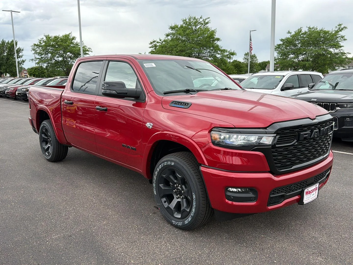 New 2026 Molten Red Pearl-Coat Exterior Paint RAM Big Horn image 2