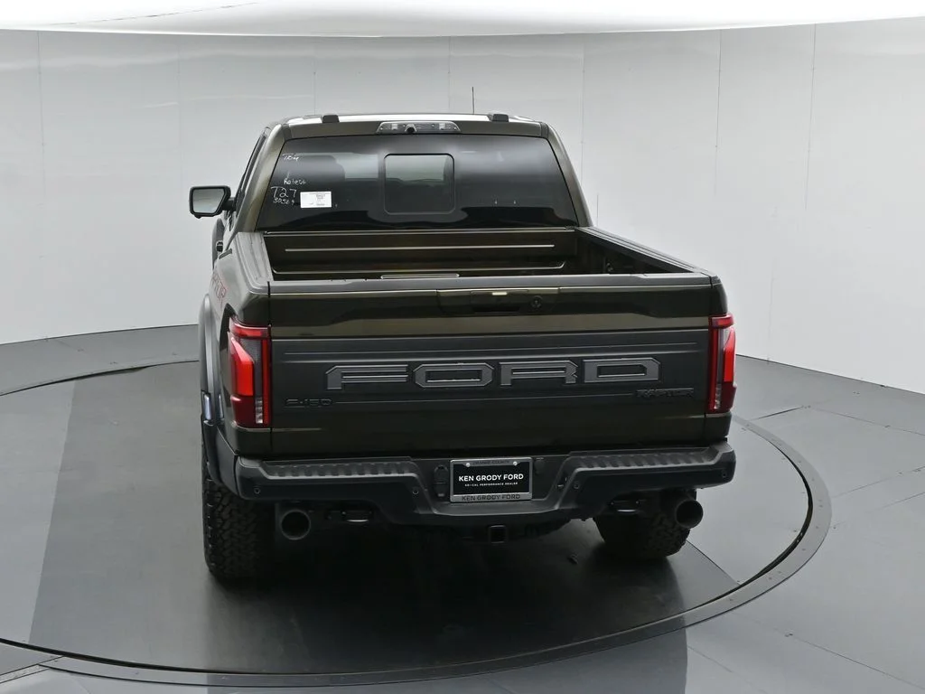 New 2026 Shelter Green Ford Raptor image 44