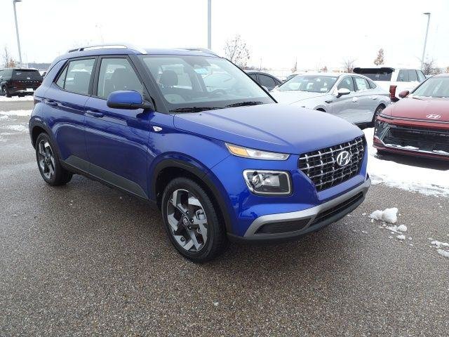 New 2026 Intense Blue Hyundai SEL image 4