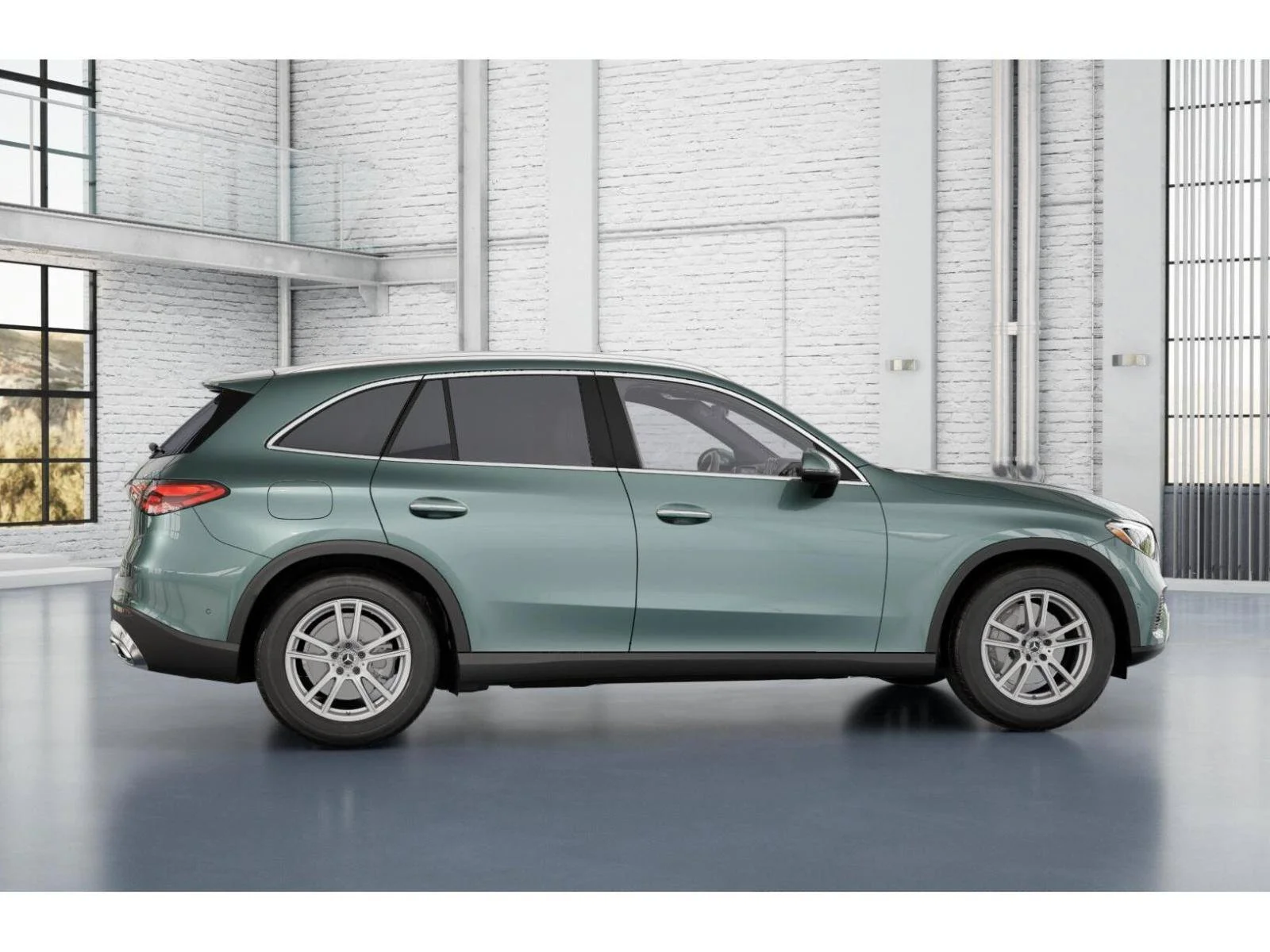 New 2026 VERDE SILVER Mercedes-Benz GLC 300 image 18