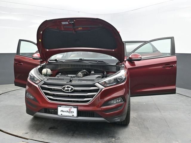 Used 2016 Red Hyundai Sport image 46