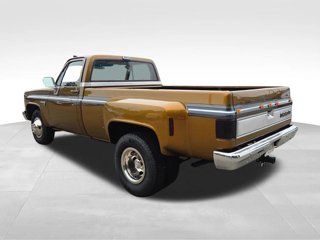 Used 1986 Brown Chevrolet  image 5