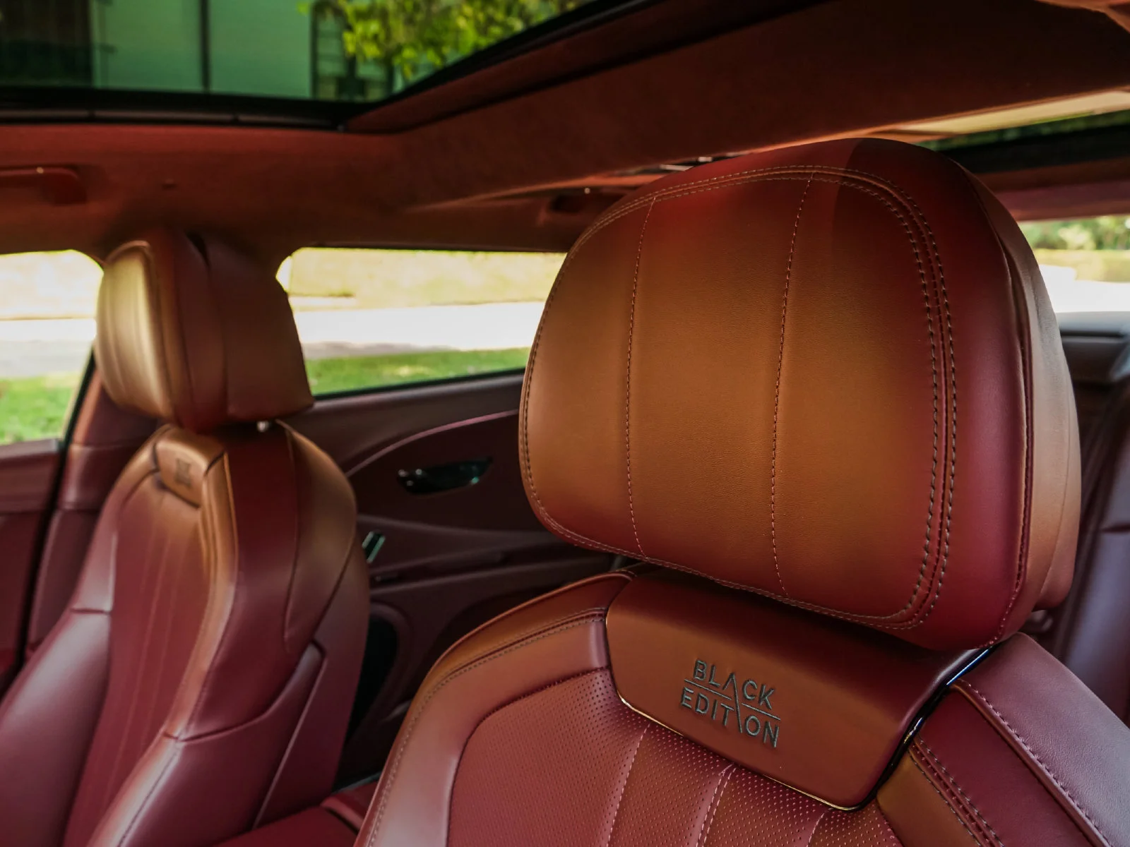 2025 Bentley Flying Spur - Photo 22