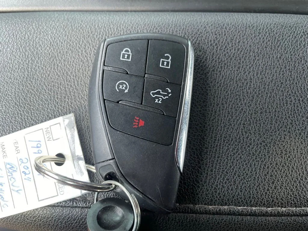 Used 2024 Gray Chevrolet Custom image 18