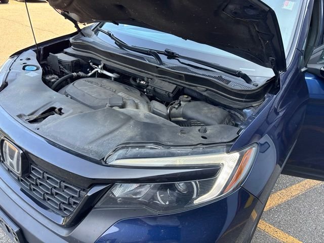 Used 2019 Blue Honda EX-L image 17
