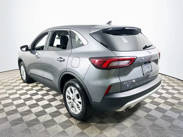 Certified Pre-Owned 2024 Ford Escape Active