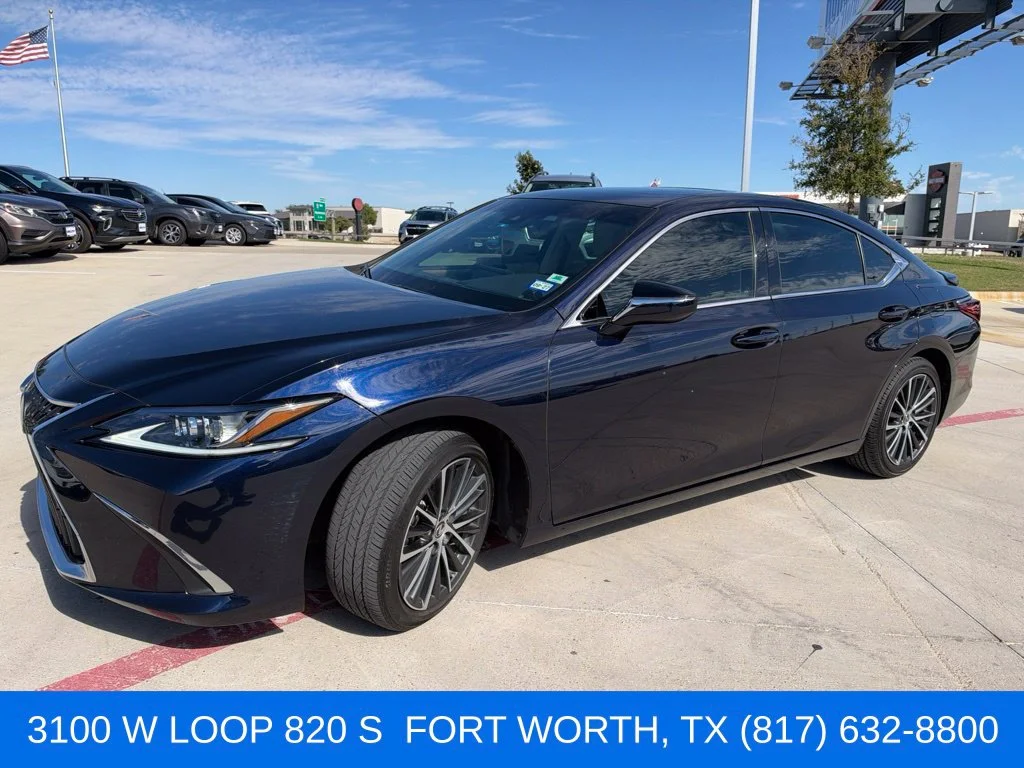 2025 Lexus ES Hybrid 300h
