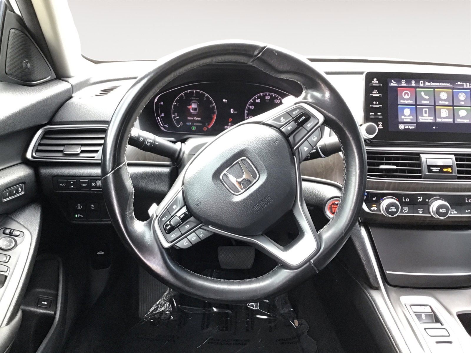 Used 2021 White Honda Touring image 13