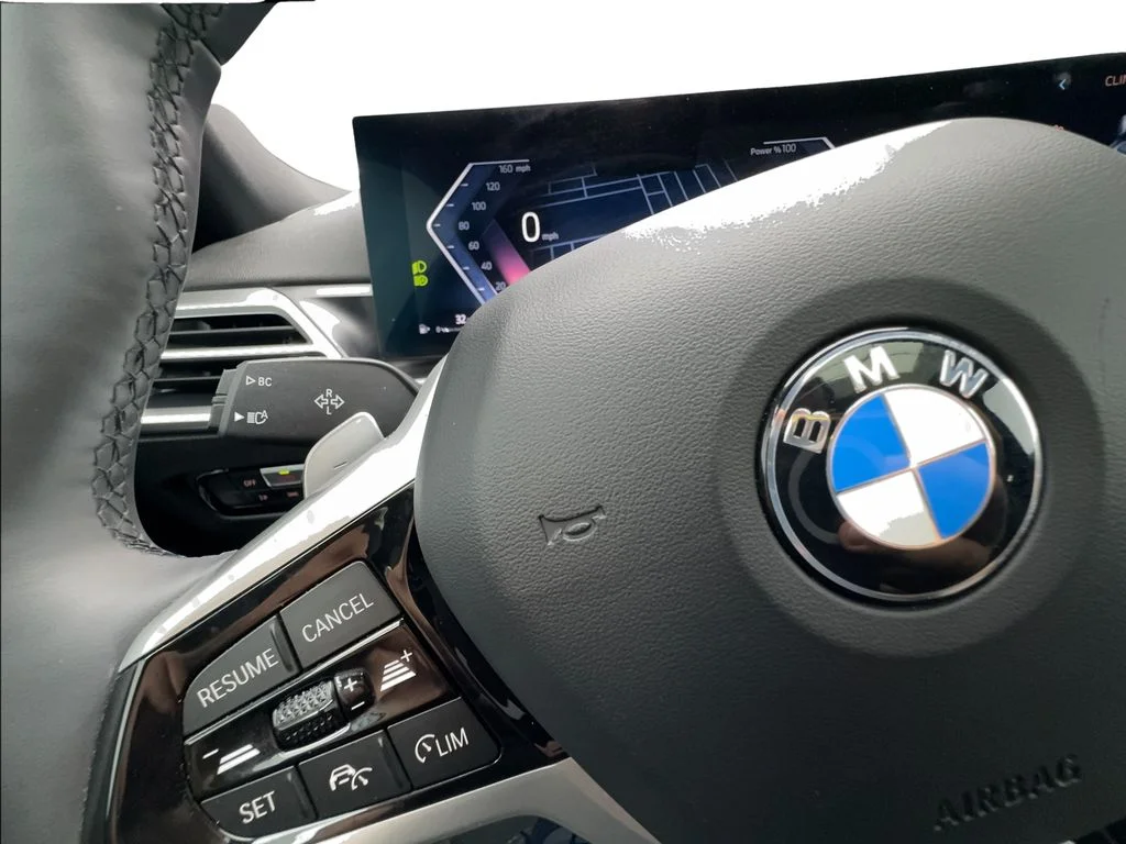 Used 2025 White BMW 330i image 44