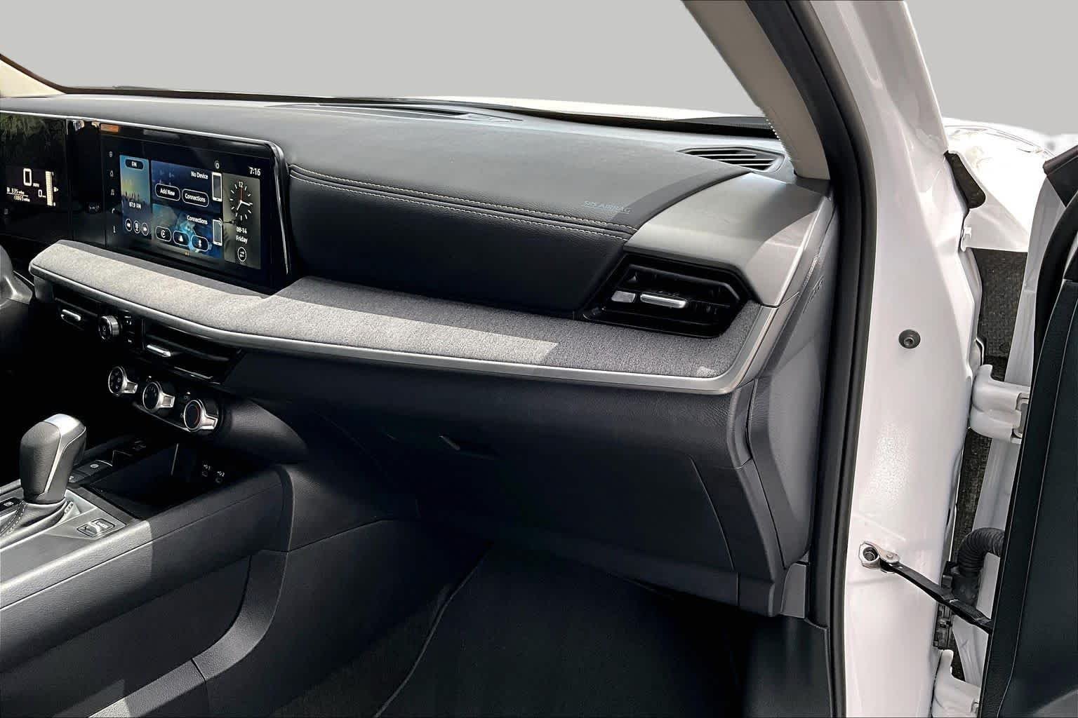 Used 2025 Fresh Powder Nissan SV image 19
