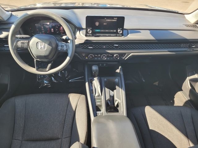 Used 2024  Honda EX image 16
