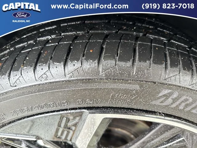 Used 2025 Black Nissan 2.5 SR image 13