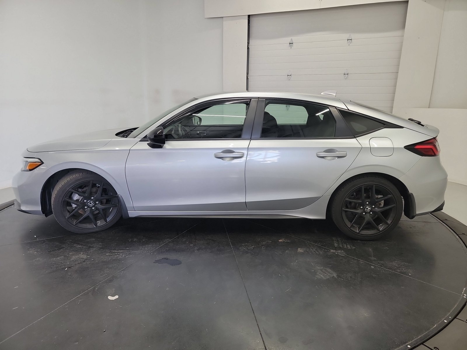 Certified Used 2025 Solar Silver Metallic Honda Sport image 5