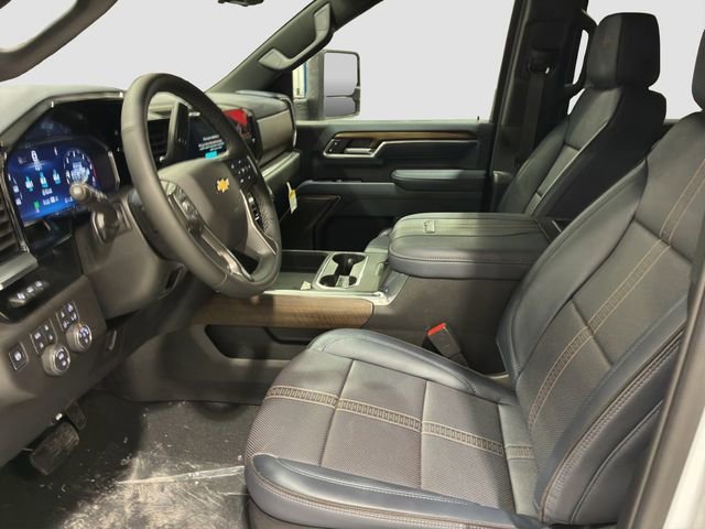 2026 Chevrolet Silverado 2500 HD High Country - Photo 8