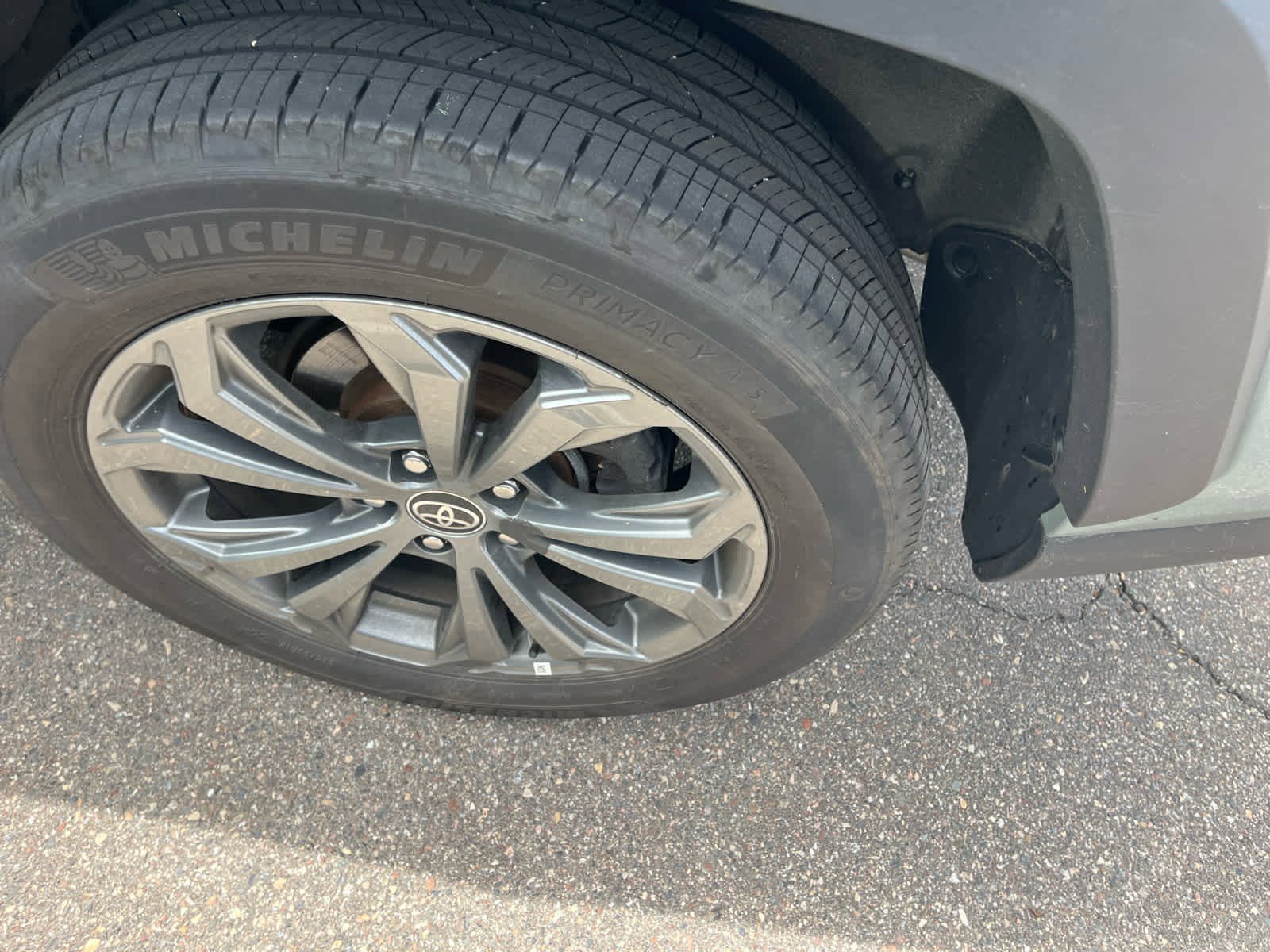 Certified Used 2022 Lunar Rock Toyota Hybrid XLE Premium image 8