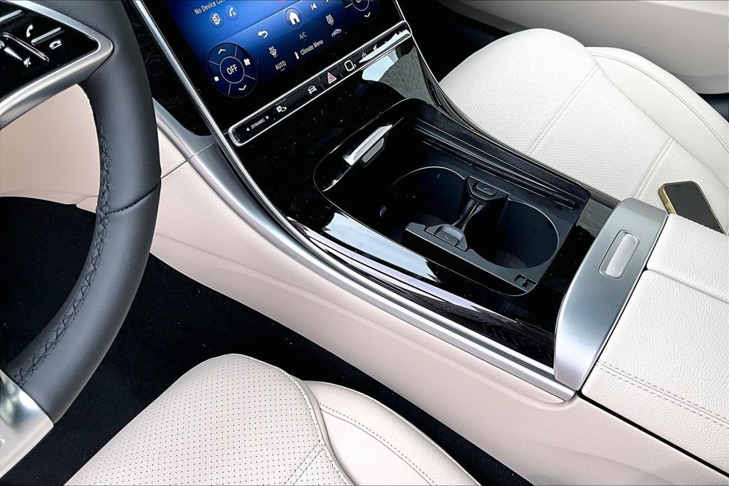 New 2026 Polar White Mercedes-Benz C 300 image 22