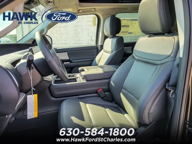 2027 Ford Expedition Active - Photo 8