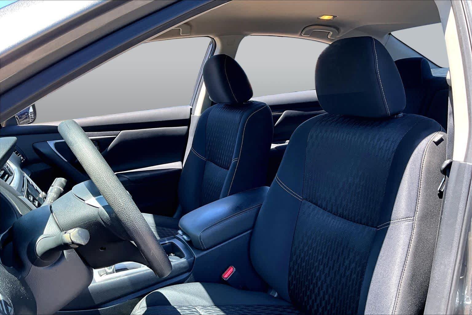 Pre-Owned 2017 Nissan Altima 2.5 S