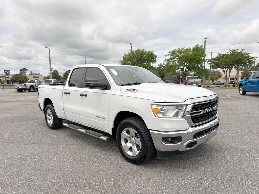 2023 RAM 1500 Big Horn/Lone Star 4x4 Quad Cab 6'4's photo