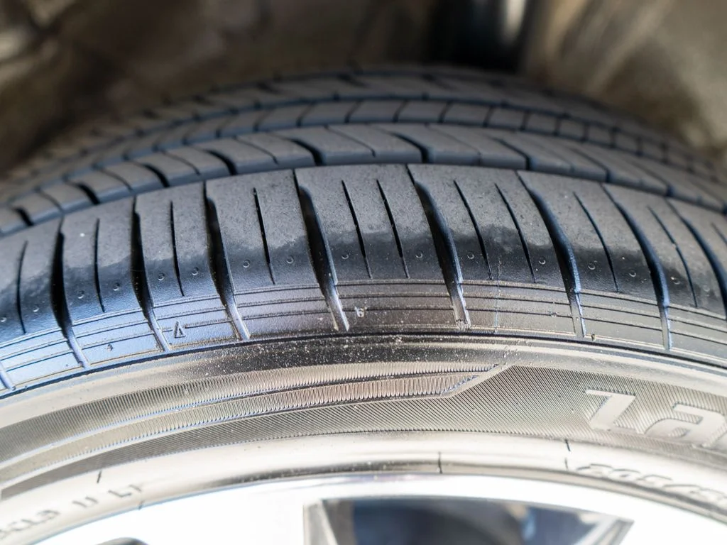 Used 2019 Black Nissan SR image 30