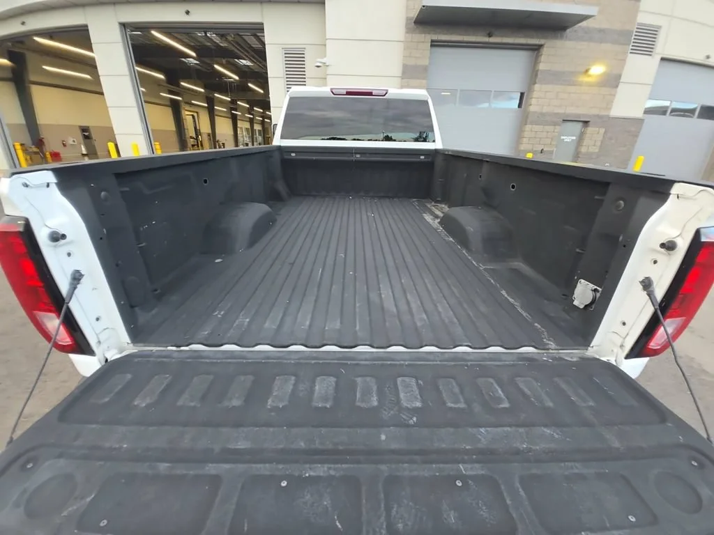 Used 2024 Summit White GMC Pro image 29