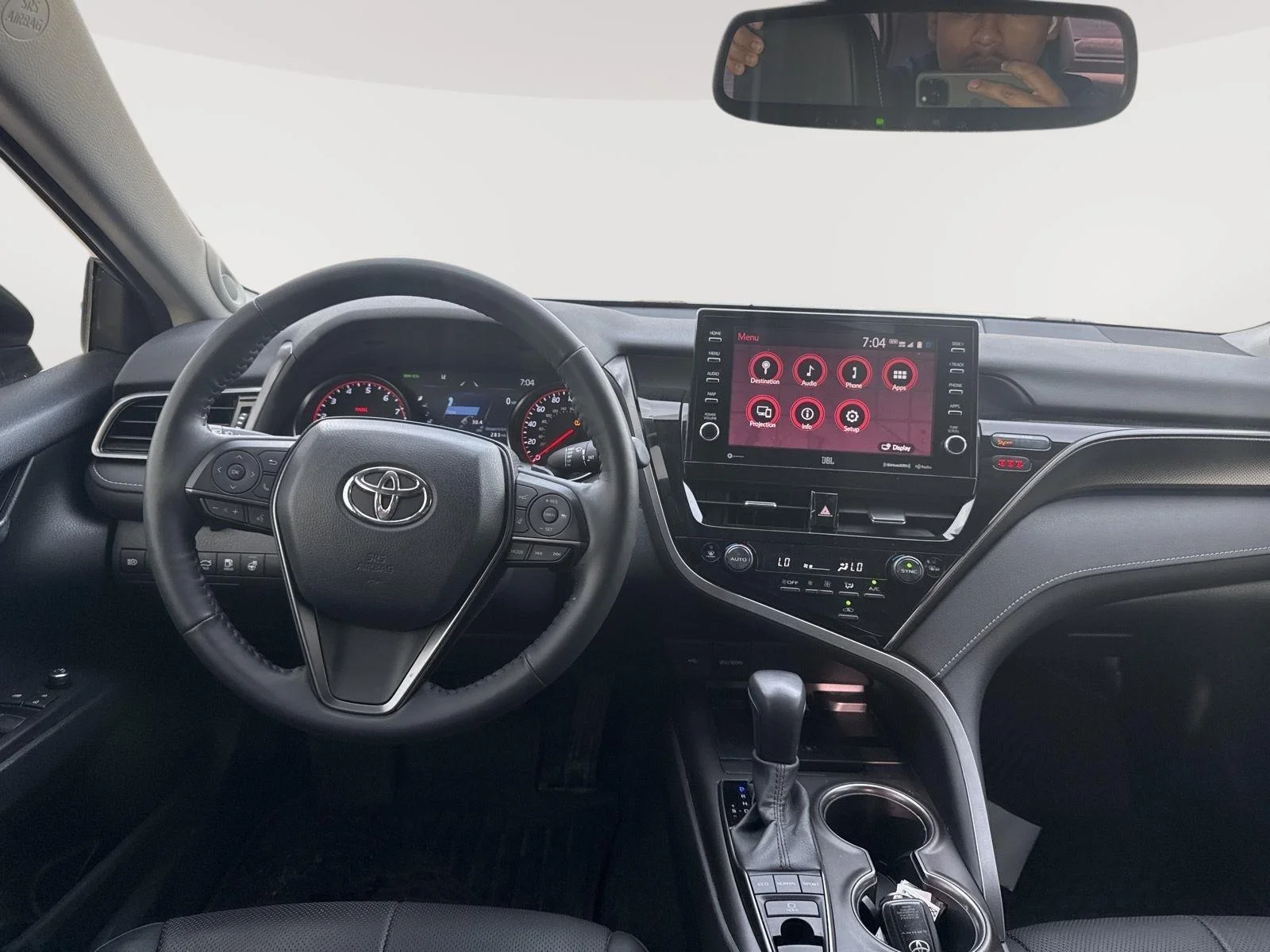 Used 2023 SILVER Toyota XSE image 35