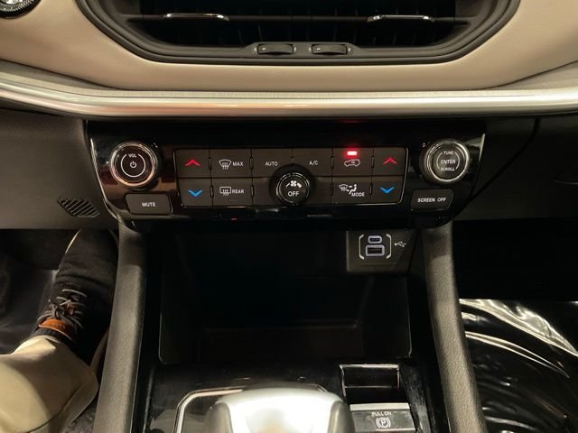 Used 2025 Red Jeep Limited image 20