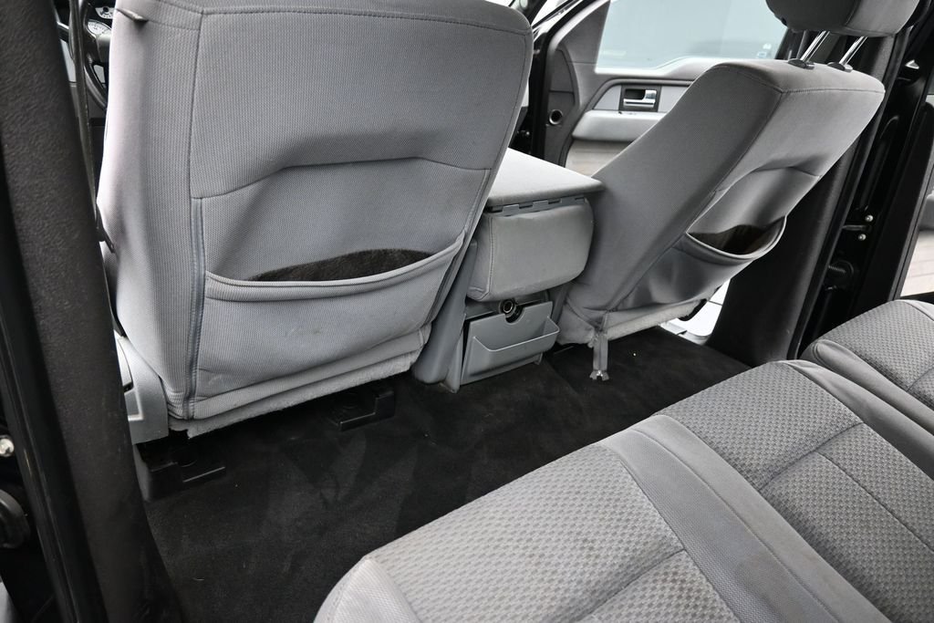 Used 2013  Ford XLT image 28