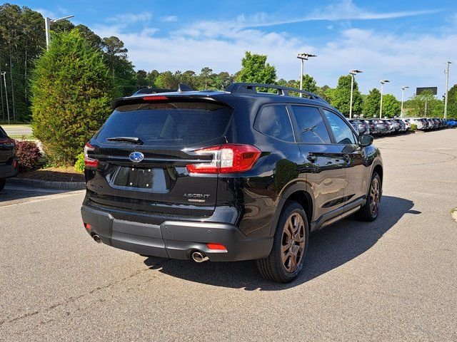 New 2026 CRYSTAL BLACK SILICA Subaru Limited Bronze Edition 7-Passenger image 6